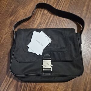 Elegant Black Shoulder Bag